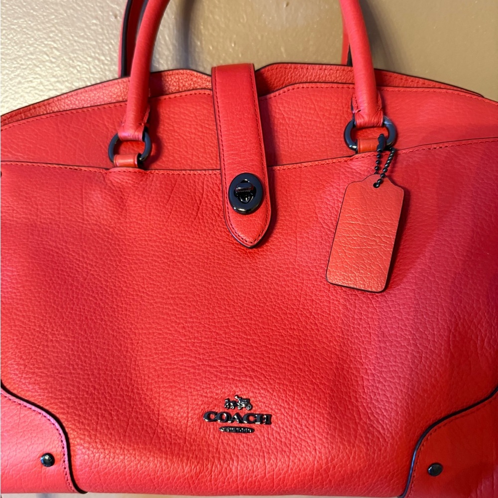 Coach Coral Leather Women's Bag - Picture 3 of 10
